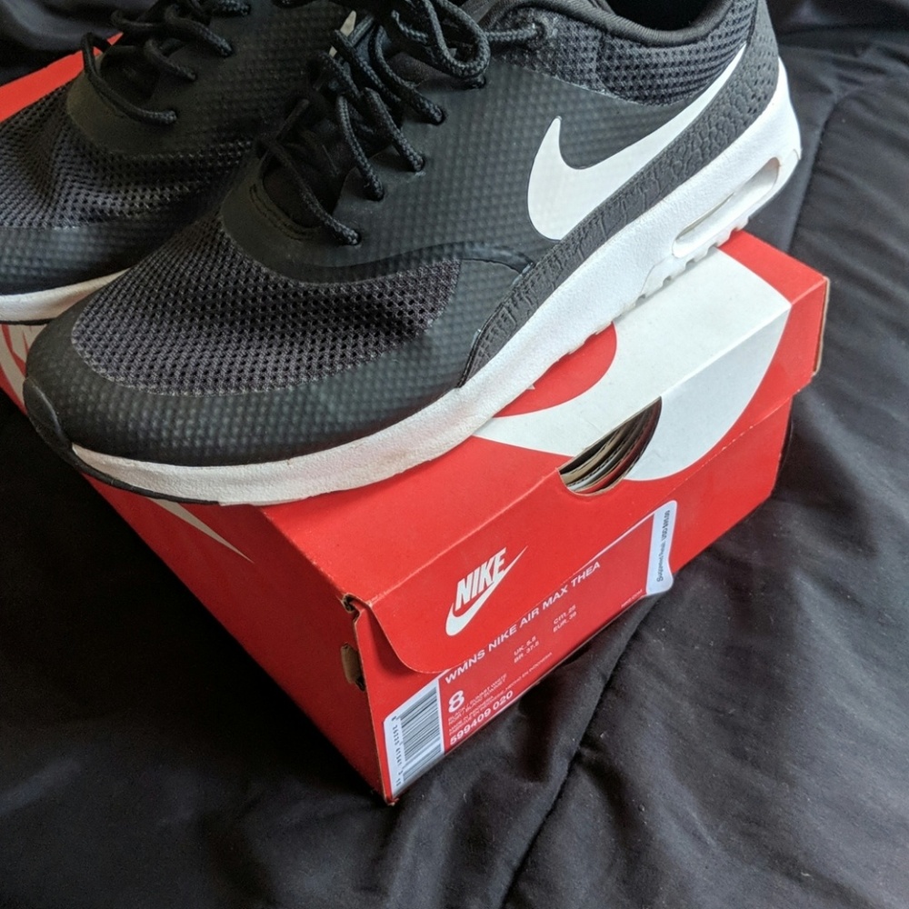 Air Max Thea